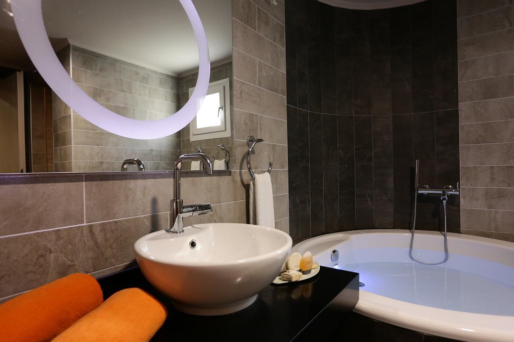Suite Private Pool,125517828:JPEG